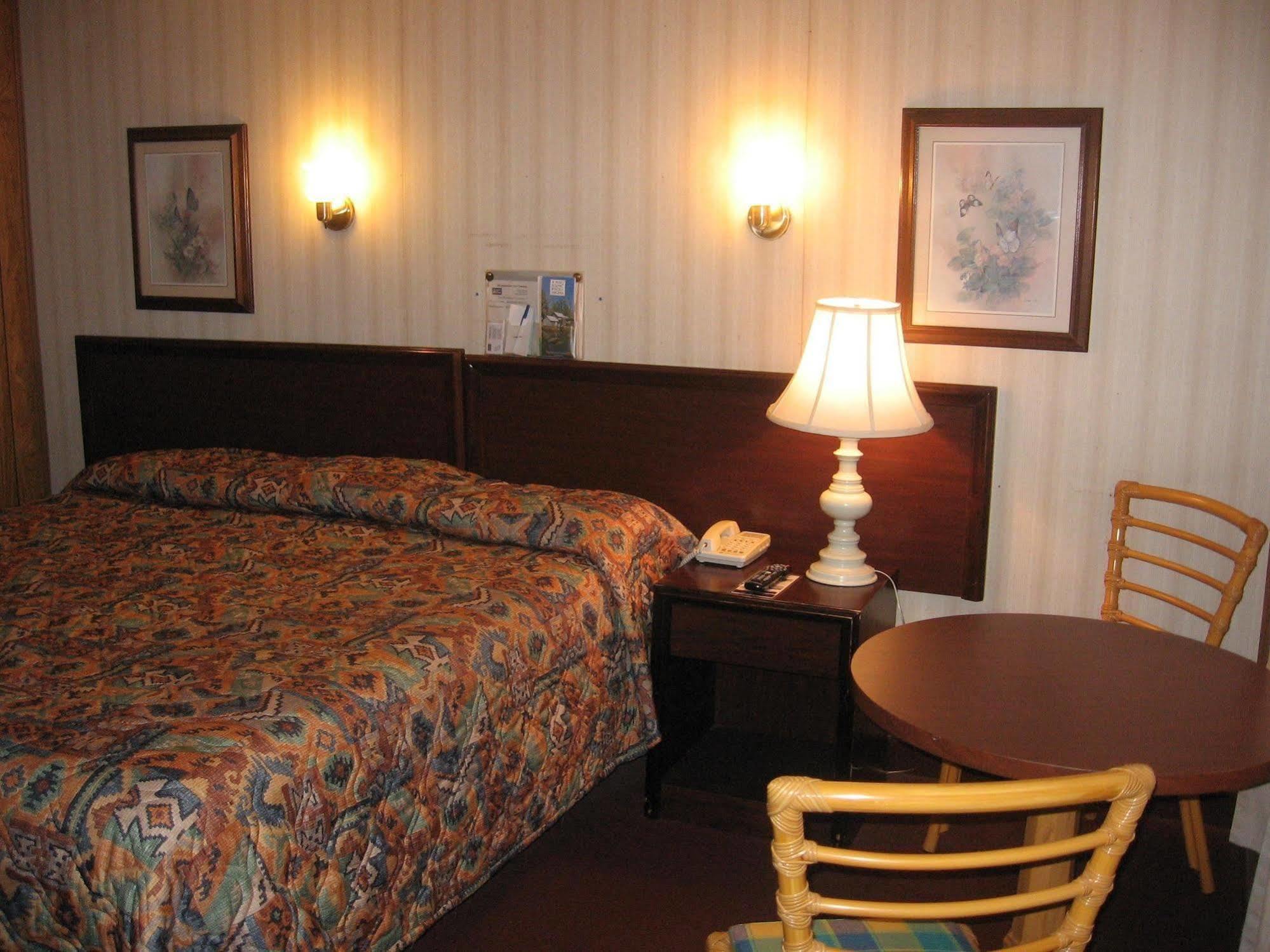 Budget Inn Lynchburg And Bedford Goode Екстер'єр фото